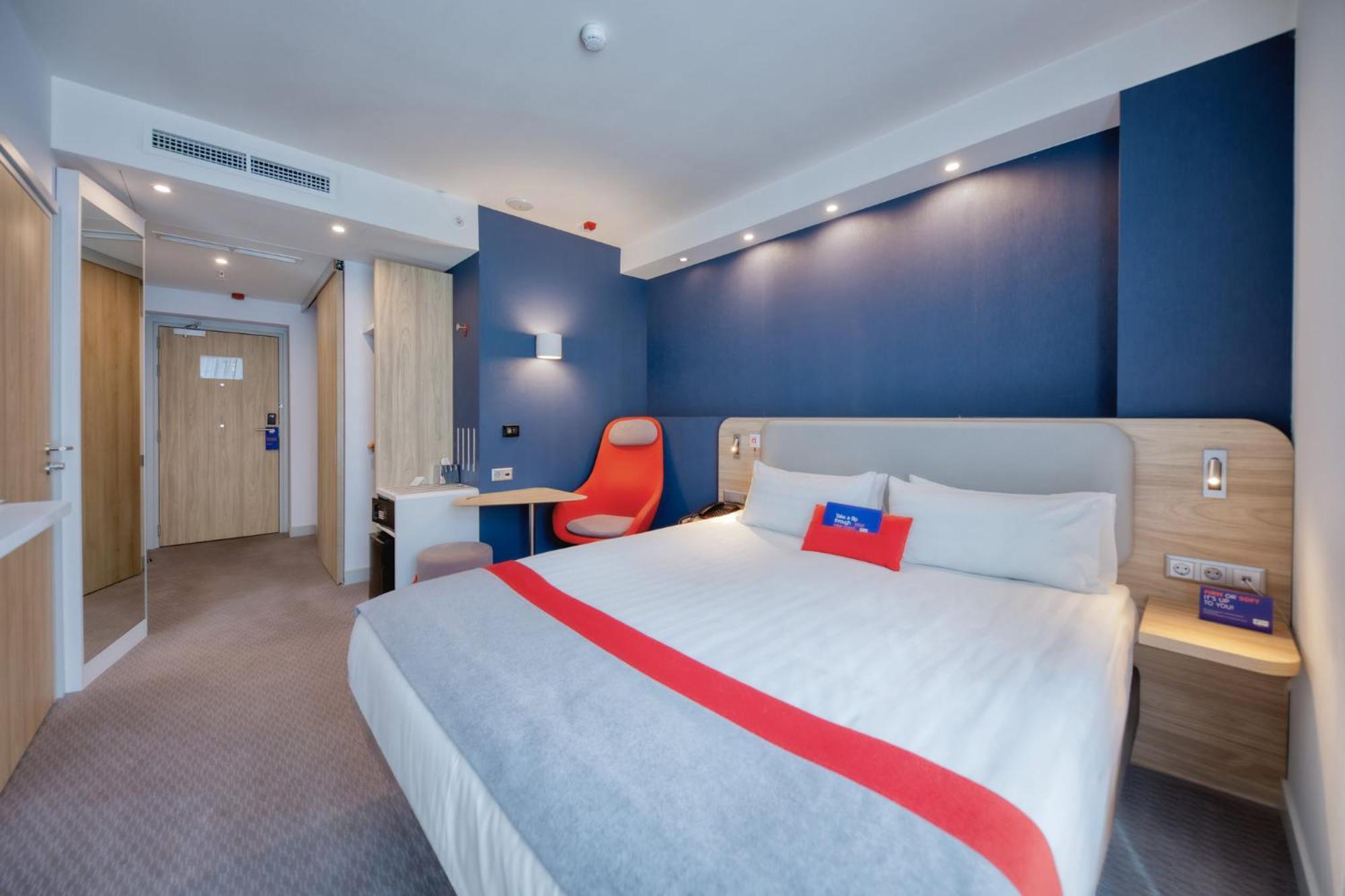Holiday Inn Express - Yerevan By Ihg Екстер'єр фото
